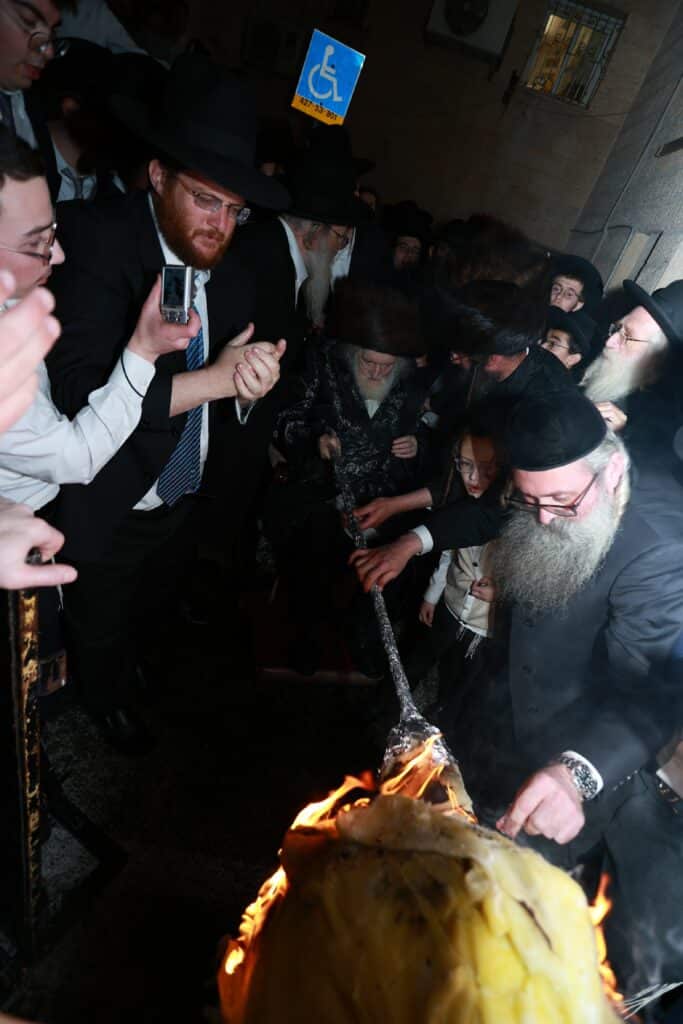 ל"ג בעומר במחיצתו של מרן הגר"מ שטרנבוך 