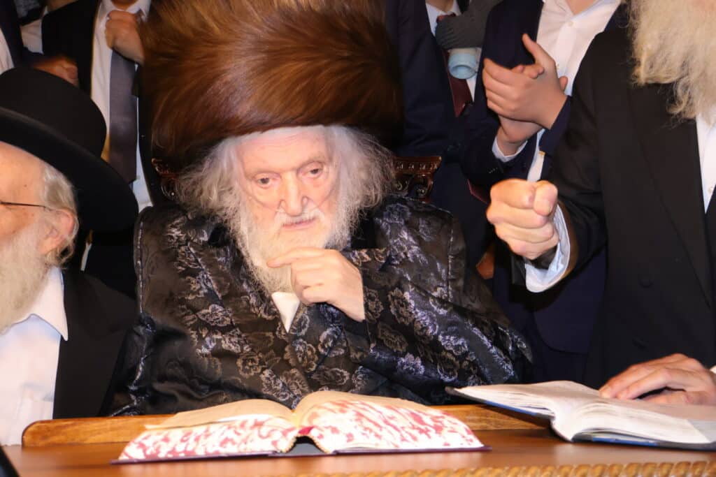 ל"ג בעומר במחיצתו של מרן הגר"מ שטרנבוך 