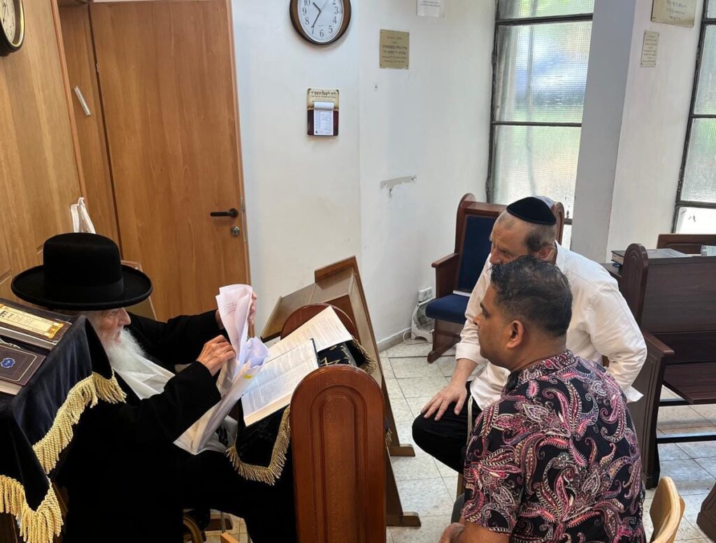 חג הפסח בצילו של הגאון הצדיק רבי מרדכי אויערבאך