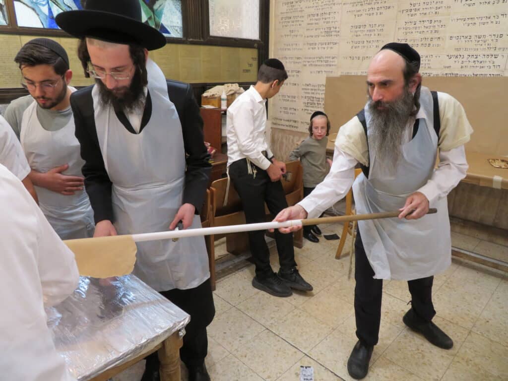 חג הפסח בצילו של הגאון הצדיק רבי מרדכי אויערבאך