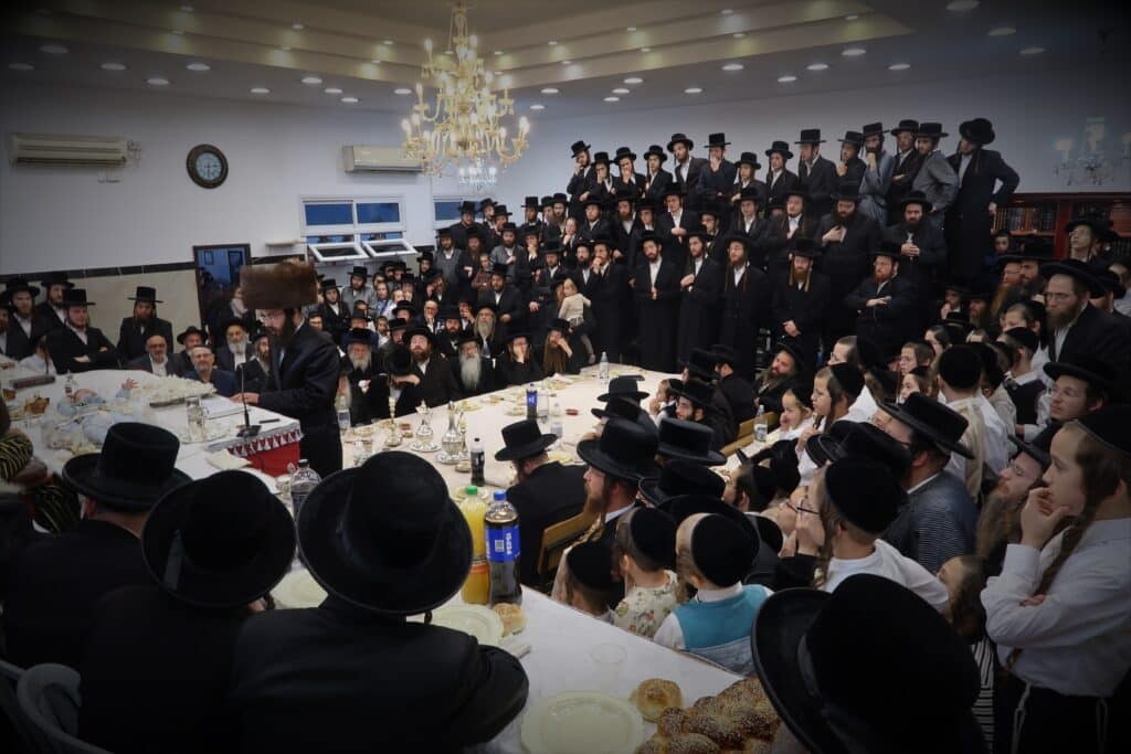 הרבי מתולדות א"י פדה את נכדו של הרבי מביאלא בית שמש