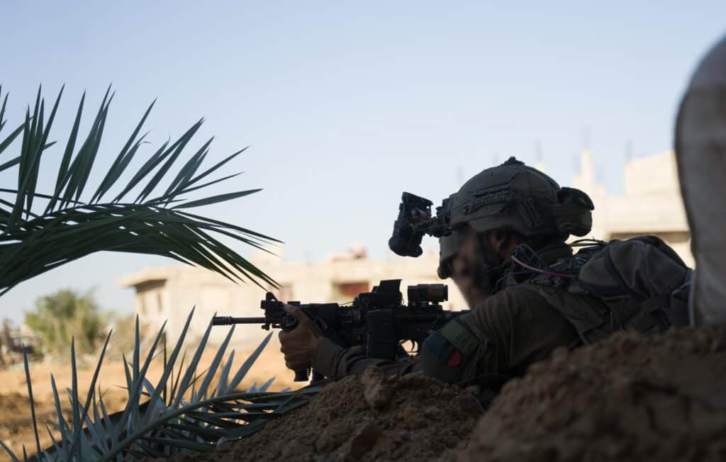 במזרח רפיח ובמעבר: צה"ל השמיד תשתיות טרור ואמל"ח