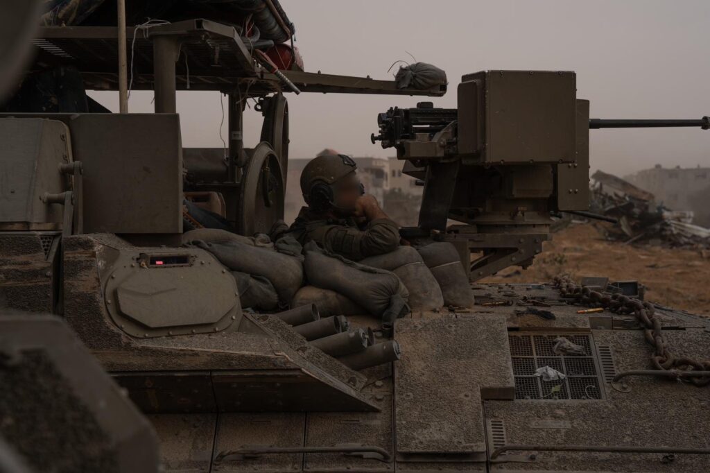 במזרח רפיח ובמעבר: צה"ל השמיד תשתיות טרור ואמל"ח