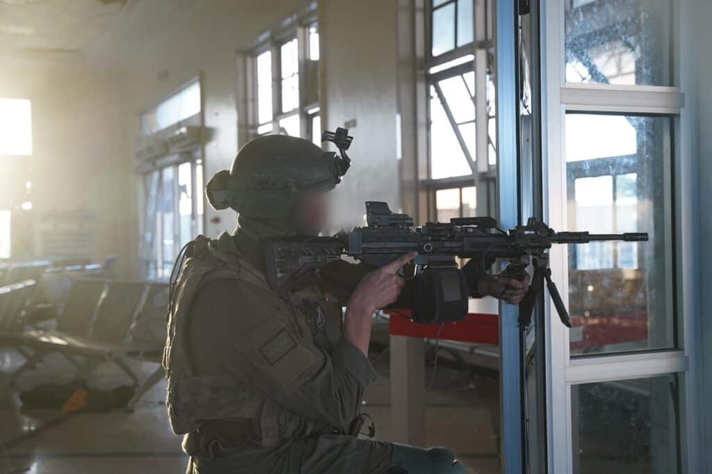 במזרח רפיח ובמעבר: צה"ל השמיד תשתיות טרור ואמל"ח