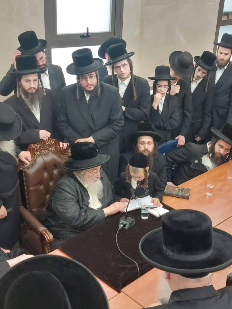 האדמו"ר ישב שבעה על בתו ע"ה: כולם עלו לנחם