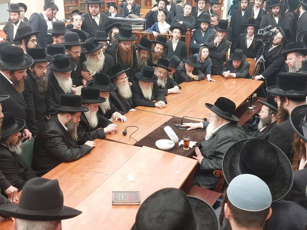 האדמו"ר ישב שבעה על בתו ע"ה: כולם עלו לנחם