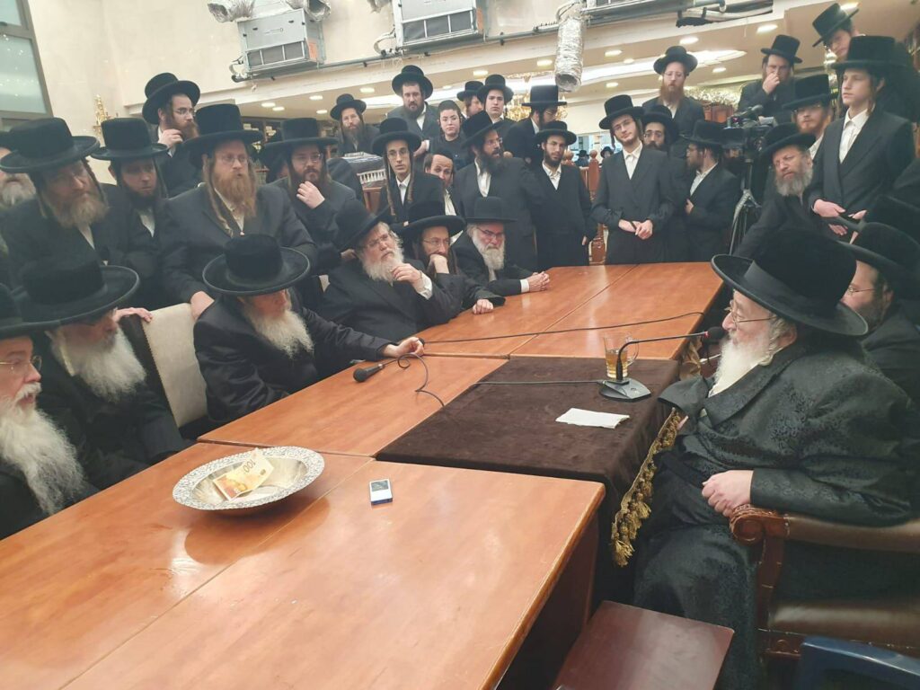 האדמו"ר ישב שבעה על בתו ע"ה: כולם עלו לנחם