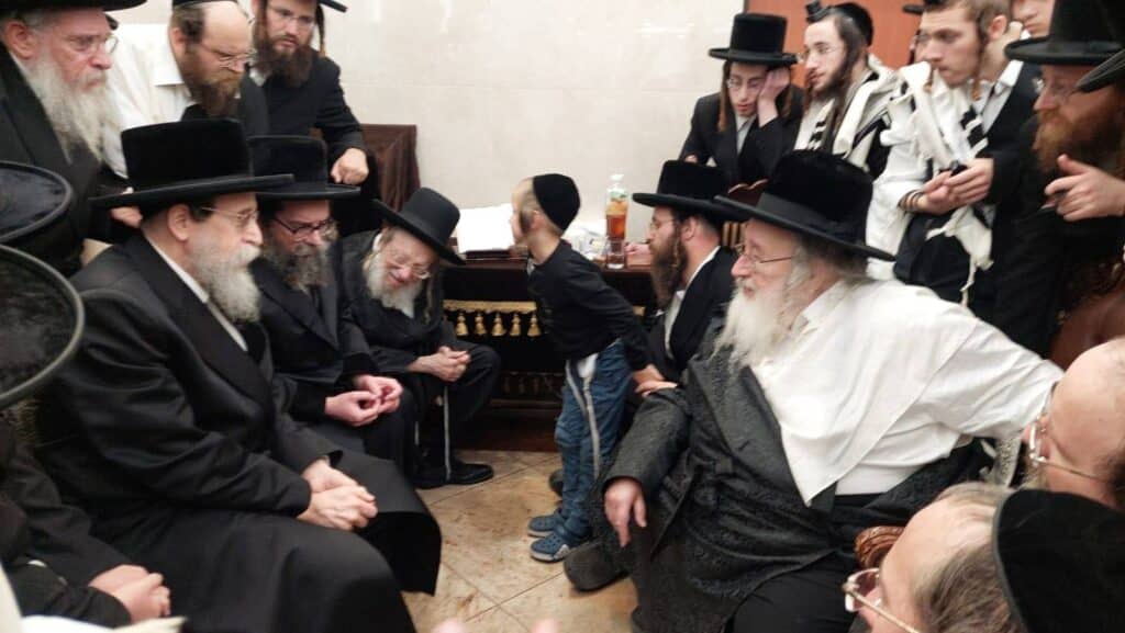 האדמו"ר ישב שבעה על בתו ע"ה: כולם עלו לנחם