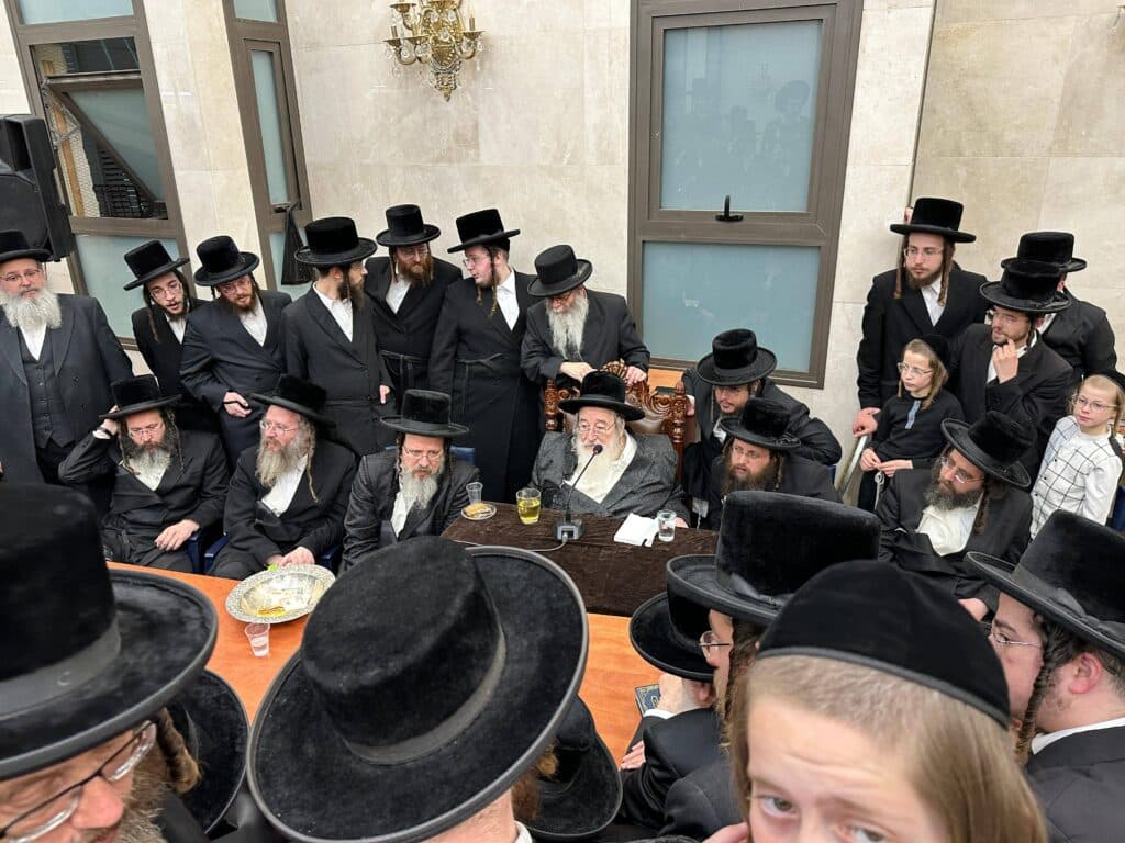 האדמו"ר ישב שבעה על בתו ע"ה: כולם עלו לנחם