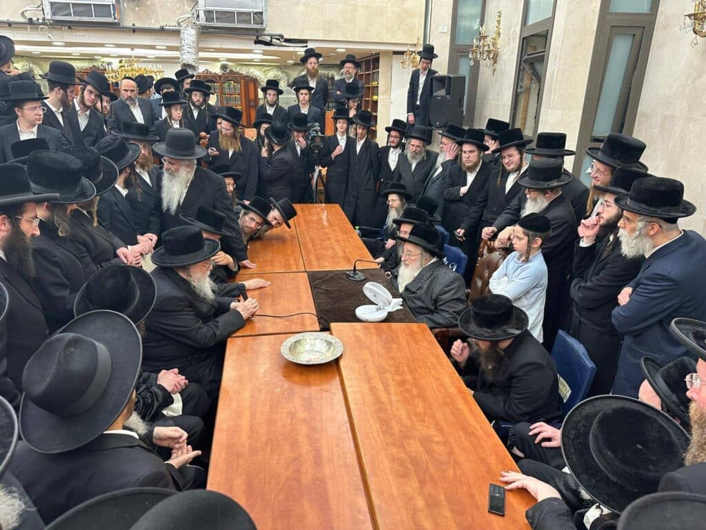 האדמו"ר ישב שבעה על בתו ע"ה: כולם עלו לנחם