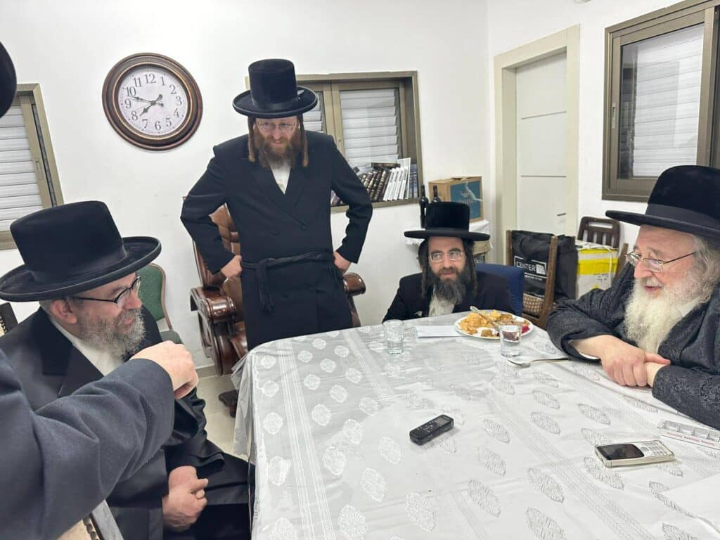 האדמו"ר ישב שבעה על בתו ע"ה: כולם עלו לנחם