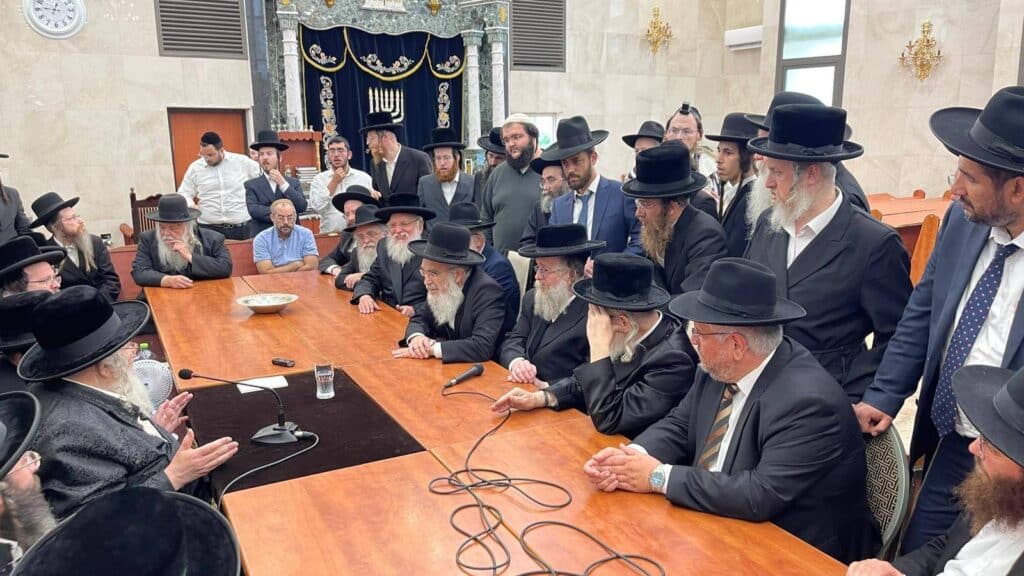 האדמו"ר ישב שבעה על בתו ע"ה: כולם עלו לנחם