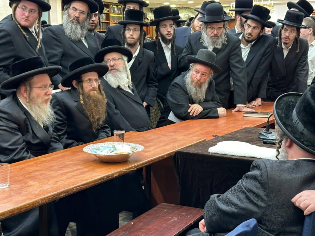 האדמו"ר ישב שבעה על בתו ע"ה: כולם עלו לנחם