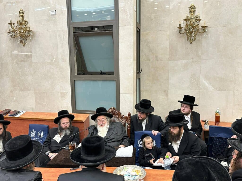 האדמו"ר ישב שבעה על בתו ע"ה: כולם עלו לנחם