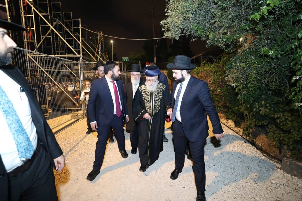 גלריה: רבבות השתתפו בהילולת הרשב"י ב'חצר ההילולא'