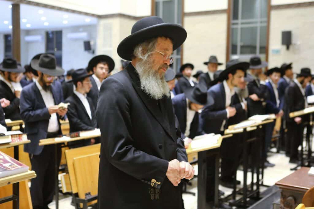 בהשתתפות גדולי ישראל: עצרת שלושים לראש ישיבת רכסים בהשתתפות גדולי ישראל: עצרת שלושים לראש ישיבת רכסים