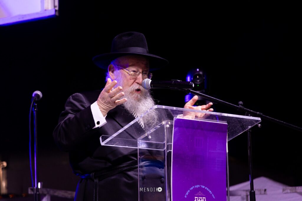 הלוחם מעזה שלא מוותר על הרמב"ם ריגש רבבות בברוקלין