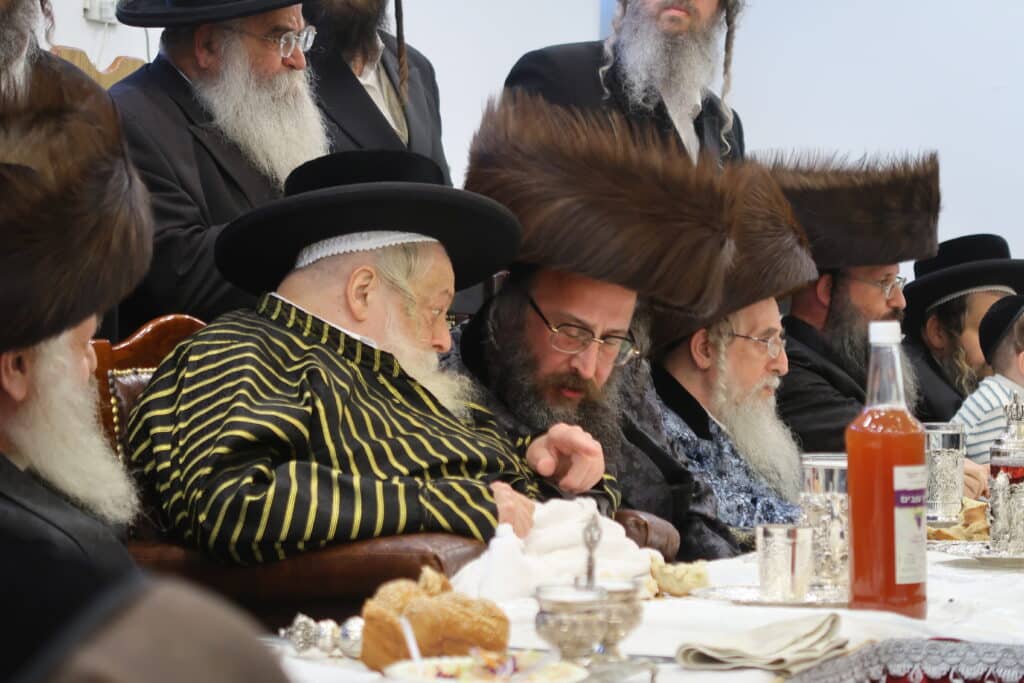 הרבי מתולדות א"י פדה את נכדו של הרבי מביאלא בית שמש