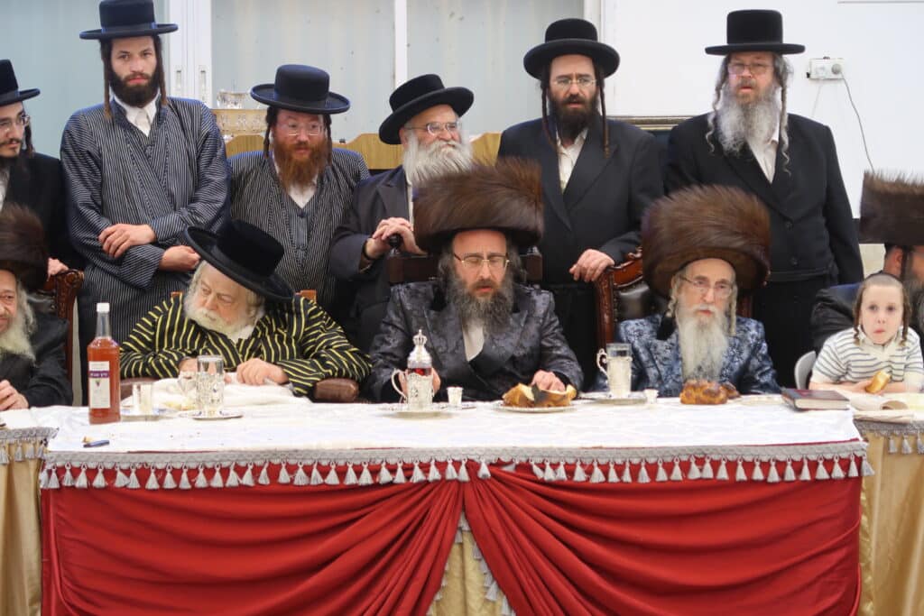 הרבי מתולדות א"י פדה את נכדו של הרבי מביאלא בית שמש