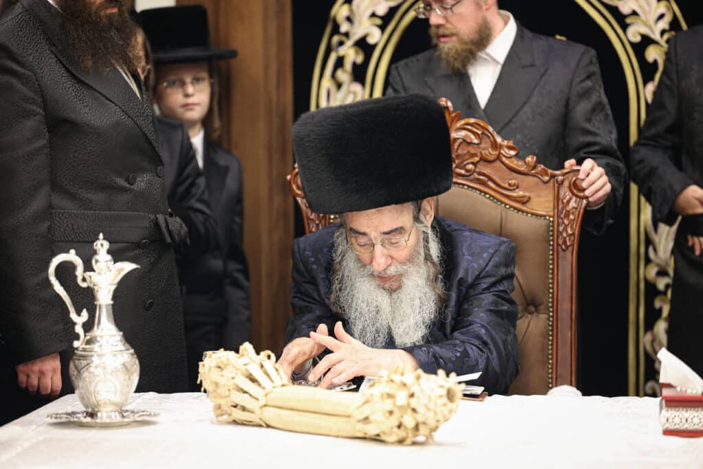 בחסידות אלכסנדר ערכו שבת הוקרה לתומכי החסידות