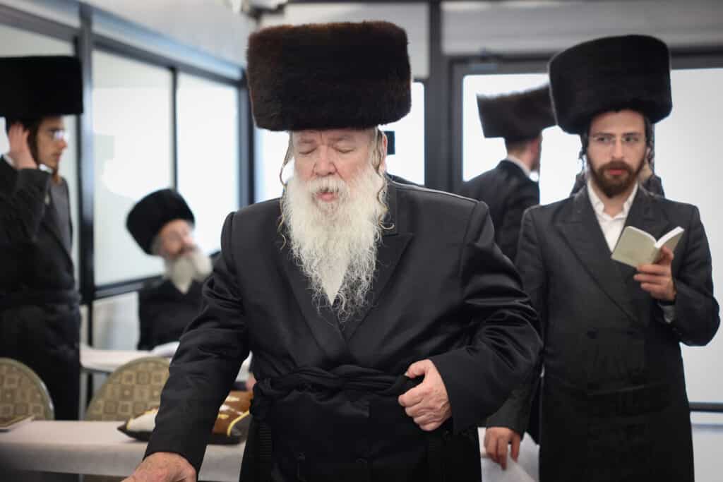 בחסידות אלכסנדר ערכו שבת הוקרה לתומכי החסידות