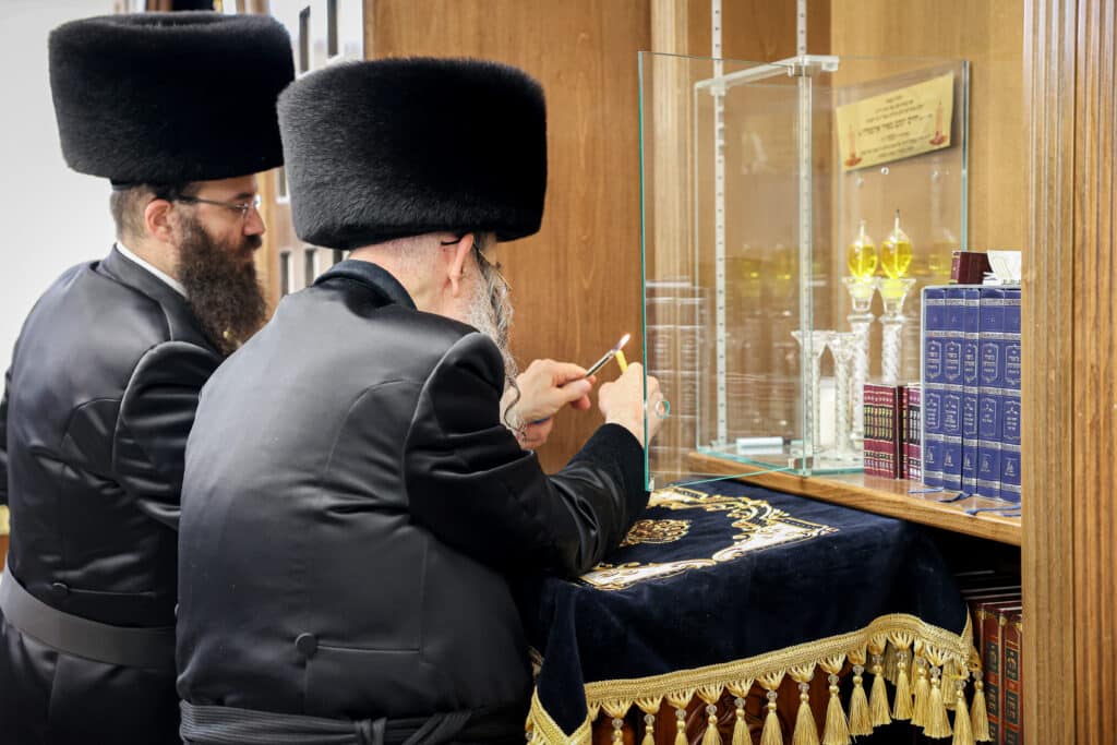 בחסידות אלכסנדר ערכו שבת הוקרה לתומכי החסידות