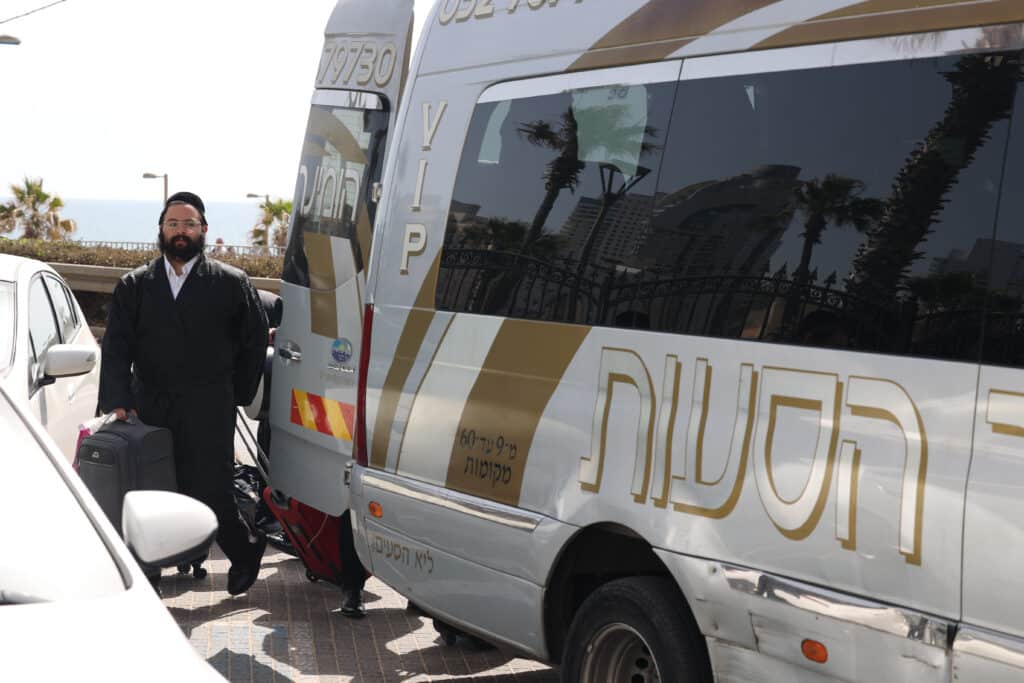 בחסידות אלכסנדר ערכו שבת הוקרה לתומכי החסידות