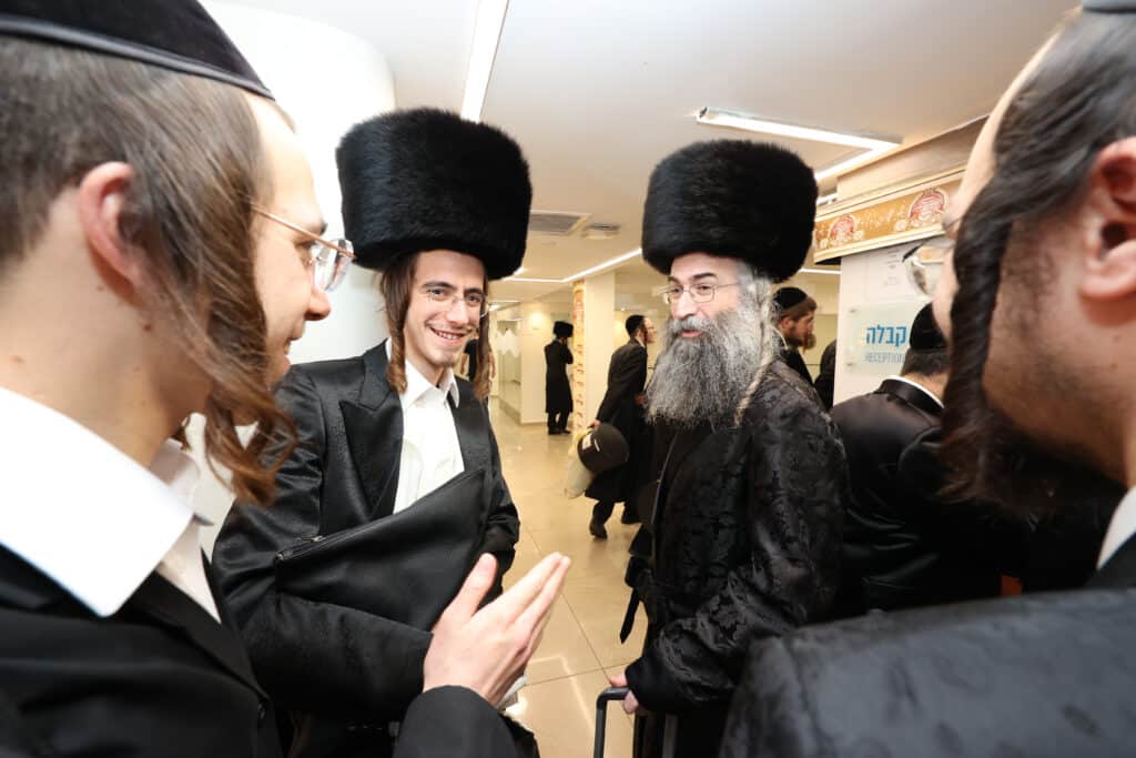 בחסידות אלכסנדר ערכו שבת הוקרה לתומכי החסידות