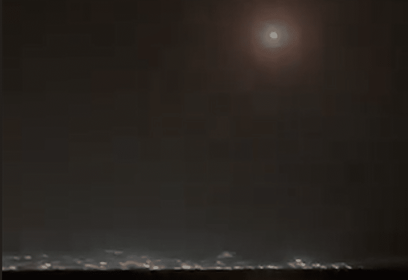 חץ וקשת: הרבי מויז'ניץ הדליק עם החסידים