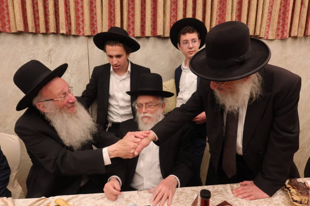 שמחת הבר מצוה לנכדו של הגרי"א דינר