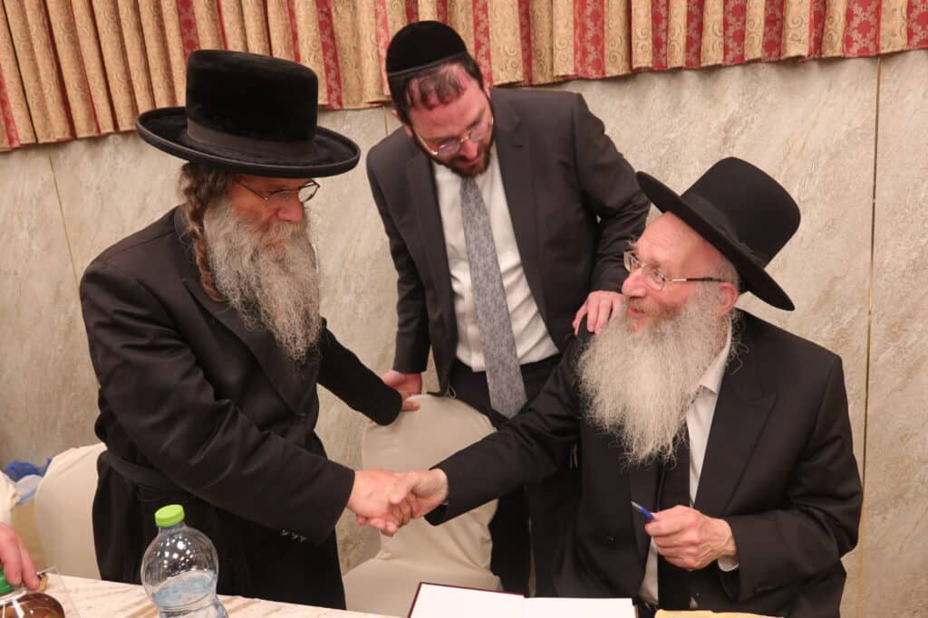 שמחת הבר מצוה לנכדו של הגרי"א דינר