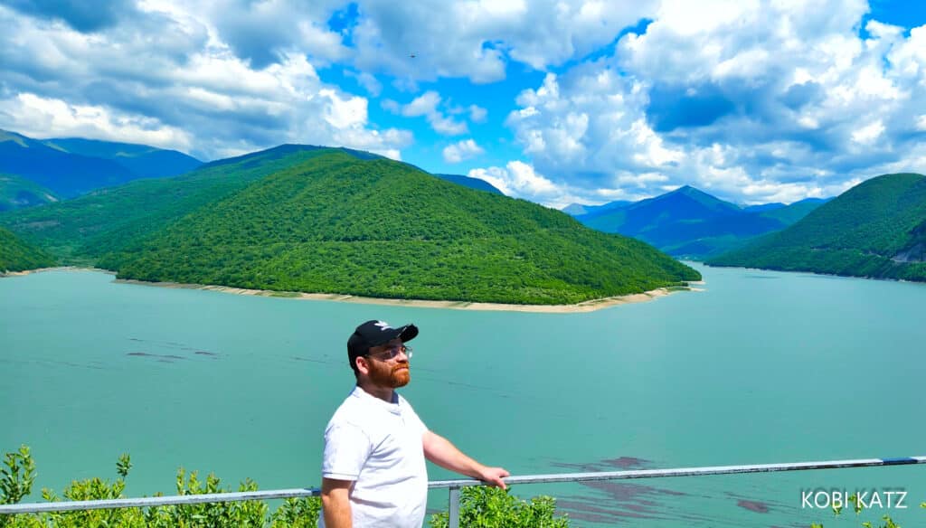 מָה רַבּוּ מַעֲשֶׂיךָ ה': הצלם המוכשר קובי כץ בתיעוד מרהיב מנופיה הקסומים של גאורגיה