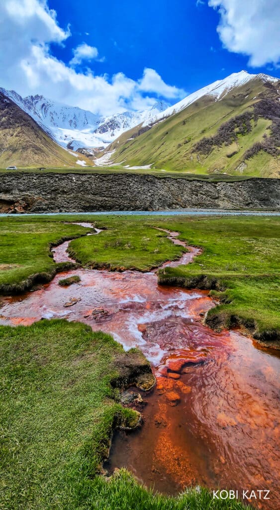 מָה רַבּוּ מַעֲשֶׂיךָ ה': הצלם המוכשר קובי כץ בתיעוד מרהיב מנופיה הקסומים של גאורגיה