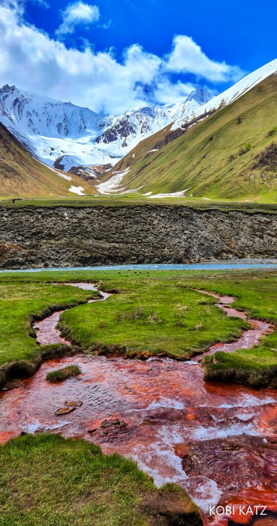 מָה רַבּוּ מַעֲשֶׂיךָ ה': הצלם המוכשר קובי כץ בתיעוד מרהיב מנופיה הקסומים של גאורגיה