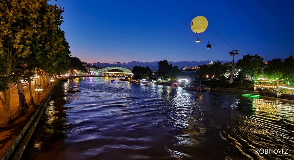 מָה רַבּוּ מַעֲשֶׂיךָ ה': הצלם המוכשר קובי כץ בתיעוד מרהיב מנופיה הקסומים של גאורגיה