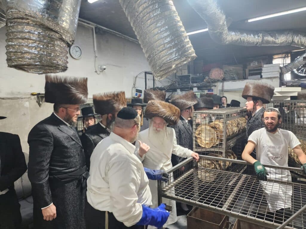 חג הפסח של האדמו"ר מנדבורנה ירושלים