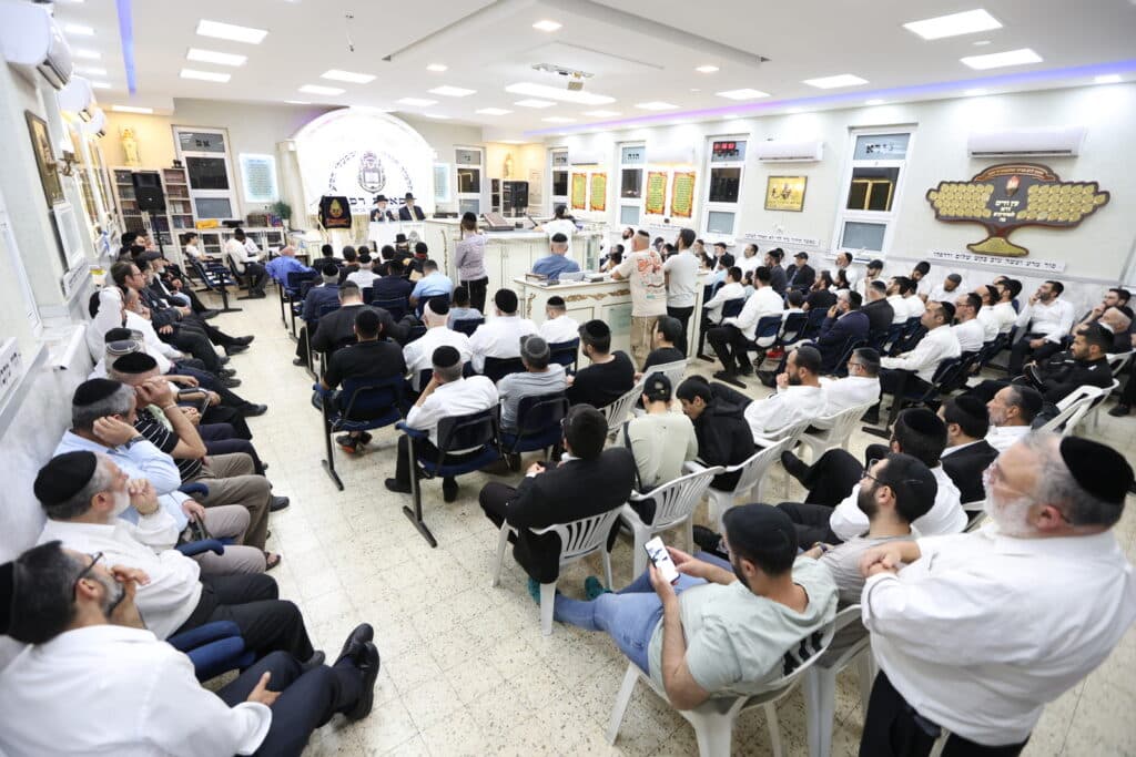  המונים התכנסו בתל אביב לעצמאות של תורה