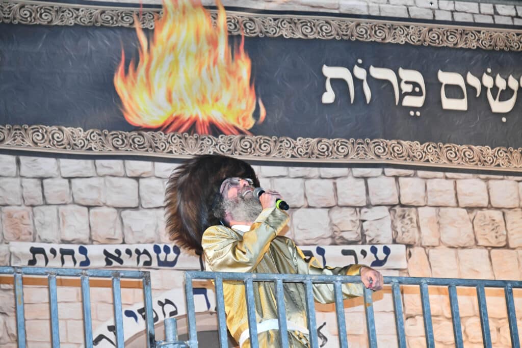 יבטל כל הגזרות: רבבות רקדו עם המשפיע בבית שמש