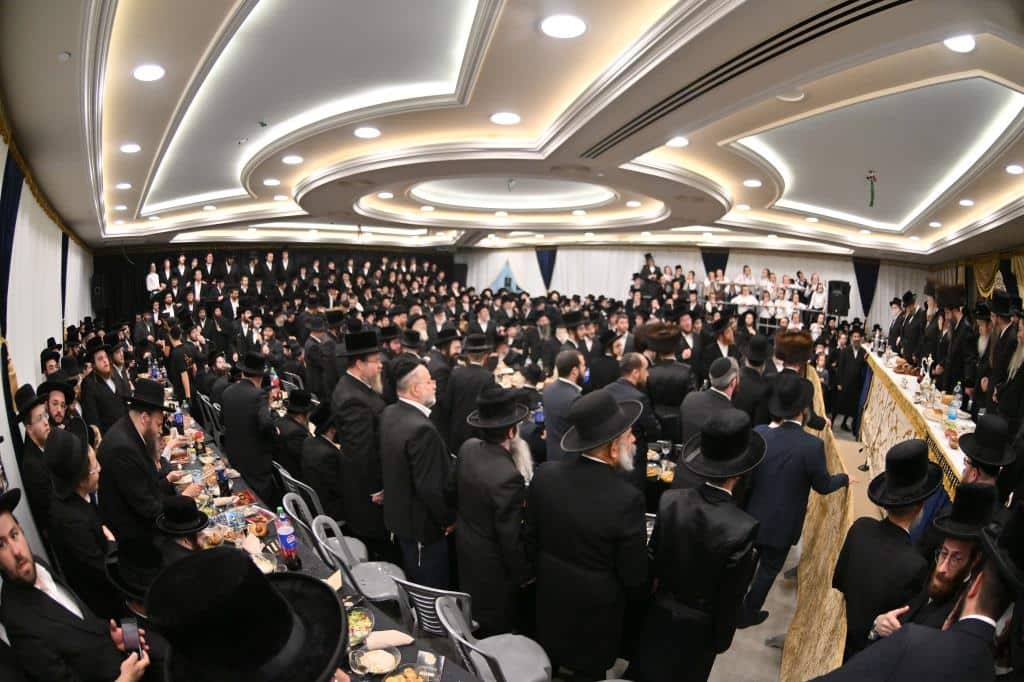 המונים השתתפו בשמחת הבר מצוה לבן האדמו"ר מטאלנא