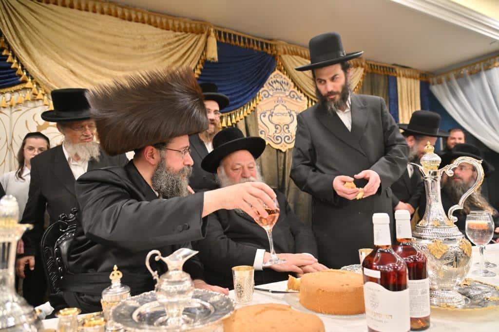 המונים השתתפו בשמחת הבר מצוה לבן האדמו"ר מטאלנא