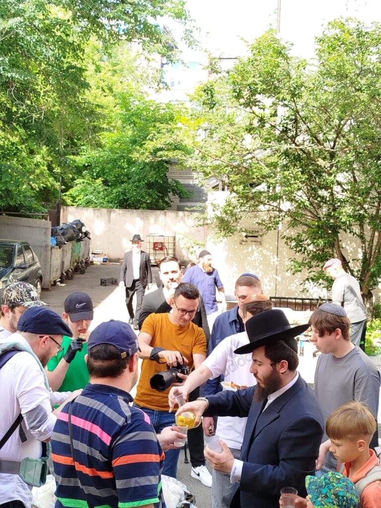 רבה של אוקראינה: "מרגש לראות את ההתעוררות היהודית בזמן המלחמה"