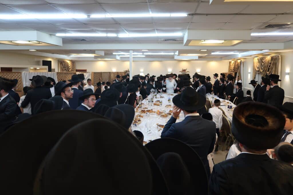 האדמו"ר המשפיע שבת במודיעין עילית והודה על הנס בים המלח