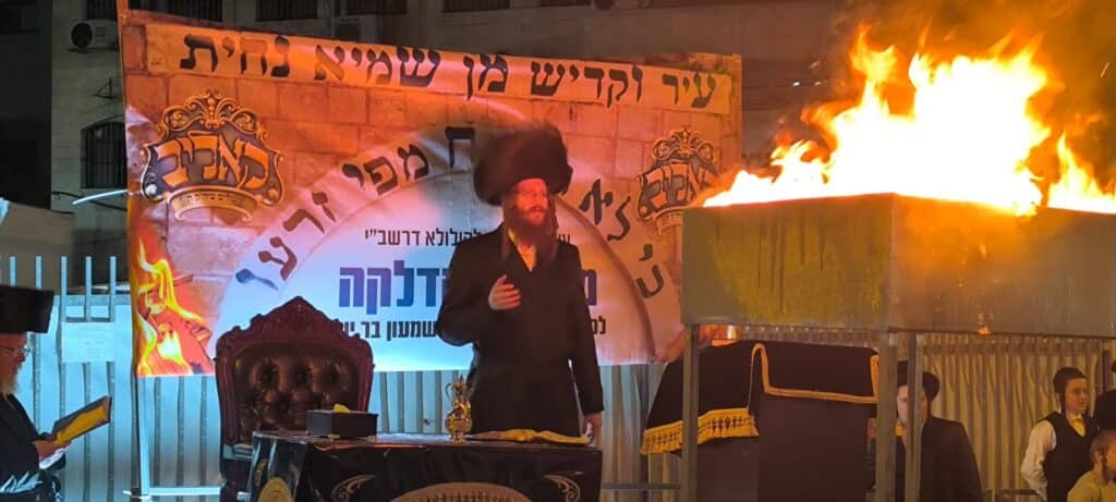 לכבוד התנא: מעמד ההדלקה בקאליב