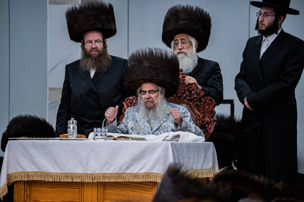 סאטמאר: רבבות חגגו בקרית יואל במעמד ההדלקה