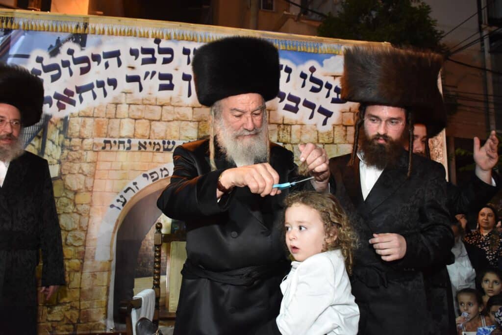 הצית את האש: ההדלקה של האדמו"ר מאשלג