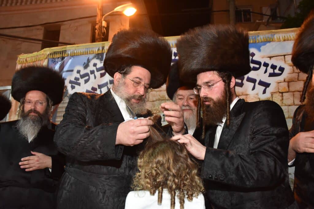 הצית את האש: ההדלקה של האדמו"ר מאשלג