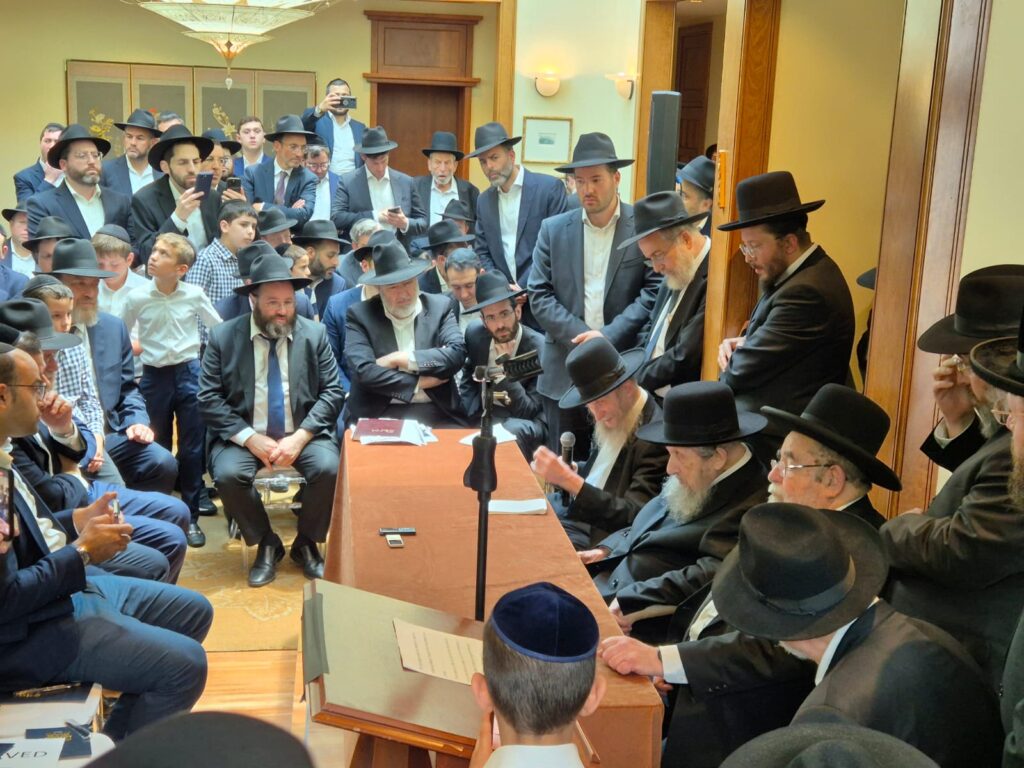 במונסי: מרן הגר"ד לנדו פתח את הדינר הראשון להצלת עולם התורה