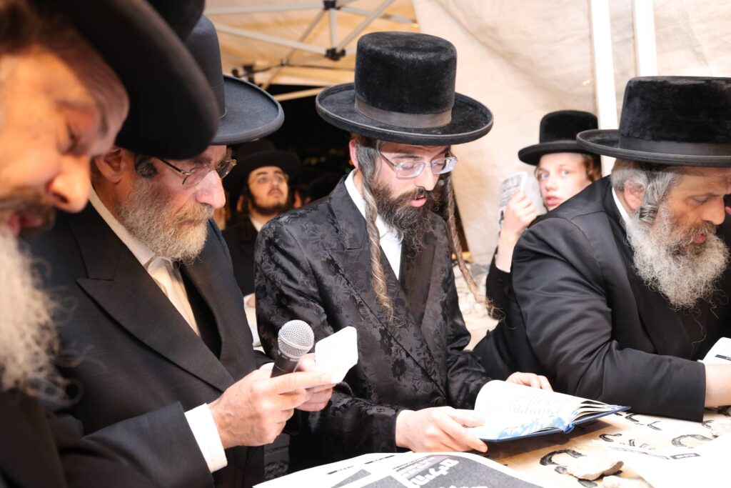 בראשות האדמו"ר: בחסידות ציינו את הילולת הרה"ק מזוועיל