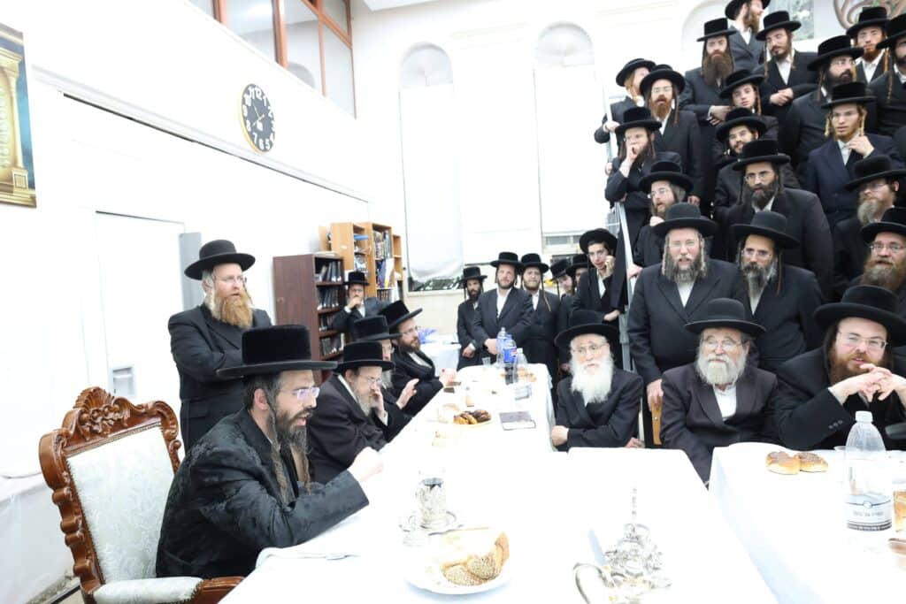 בראשות האדמו"ר: בחסידות ציינו את הילולת הרה"ק מזוועיל