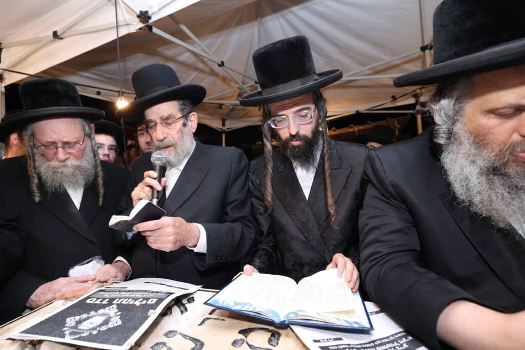 בראשות האדמו"ר: בחסידות ציינו את הילולת הרה"ק מזוועיל